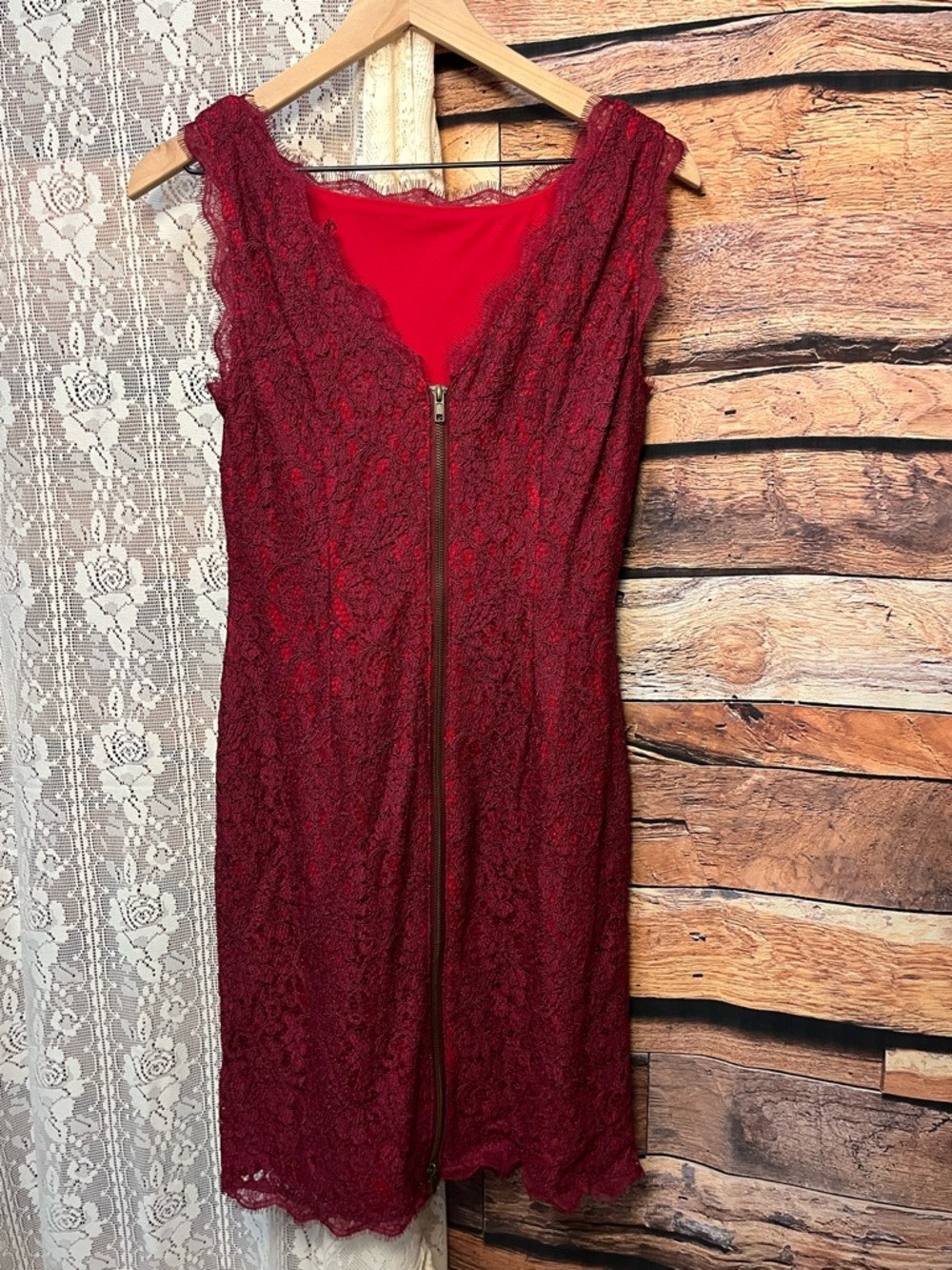 Adrianna Papell Red Lace Mini Dress (rack) - Picture 5 of 7